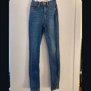 Denim Forum Blue Jeans